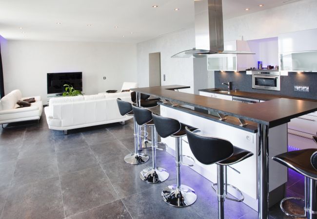 Appartement à Cannes - LUXURY - Residence Du Louvre Appartement à Cannes - LUXURY - Residence Du Louvre