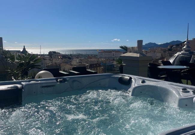 Appartement à Cannes - LUXURY - Residence Du Louvre Appartement à Cannes - LUXURY - Residence Du Louvre