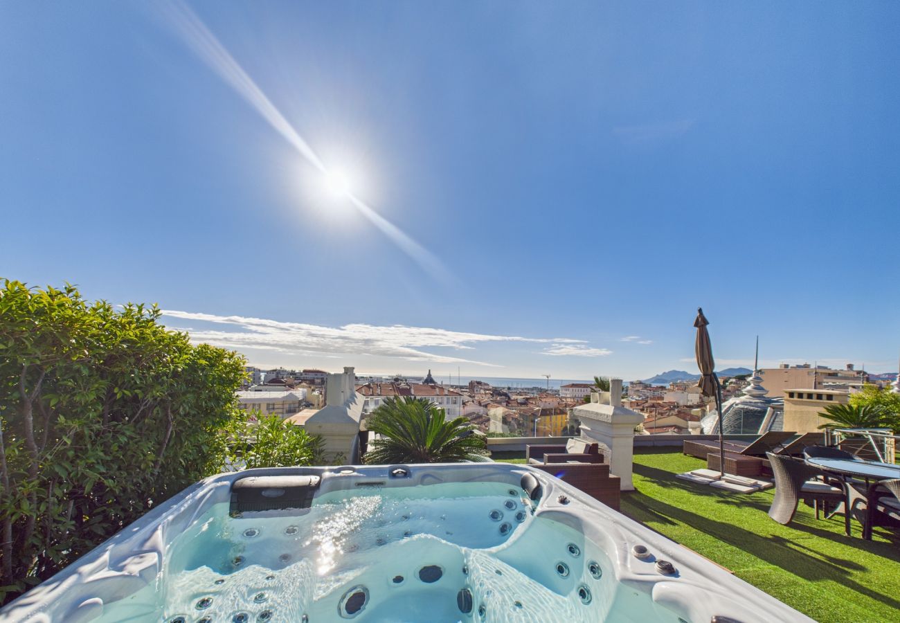 Appartement à Cannes - LUXURY - Residence Du Louvre