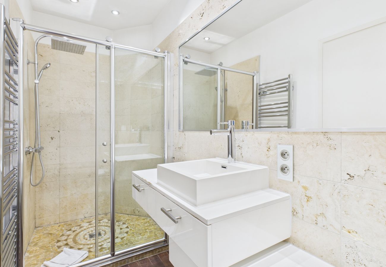 Appartement à Cannes - URBAN - Residence Du Louvre