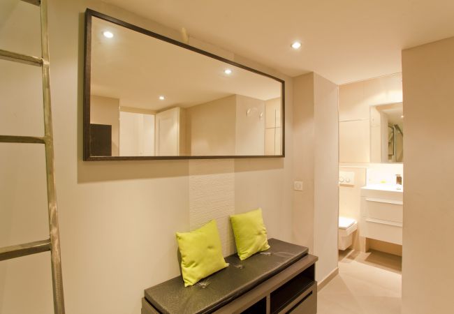 Appartement à Cannes - MODERN - Residence Du Louvre Appartement à Cannes - MODERN - Residence Du Louvre