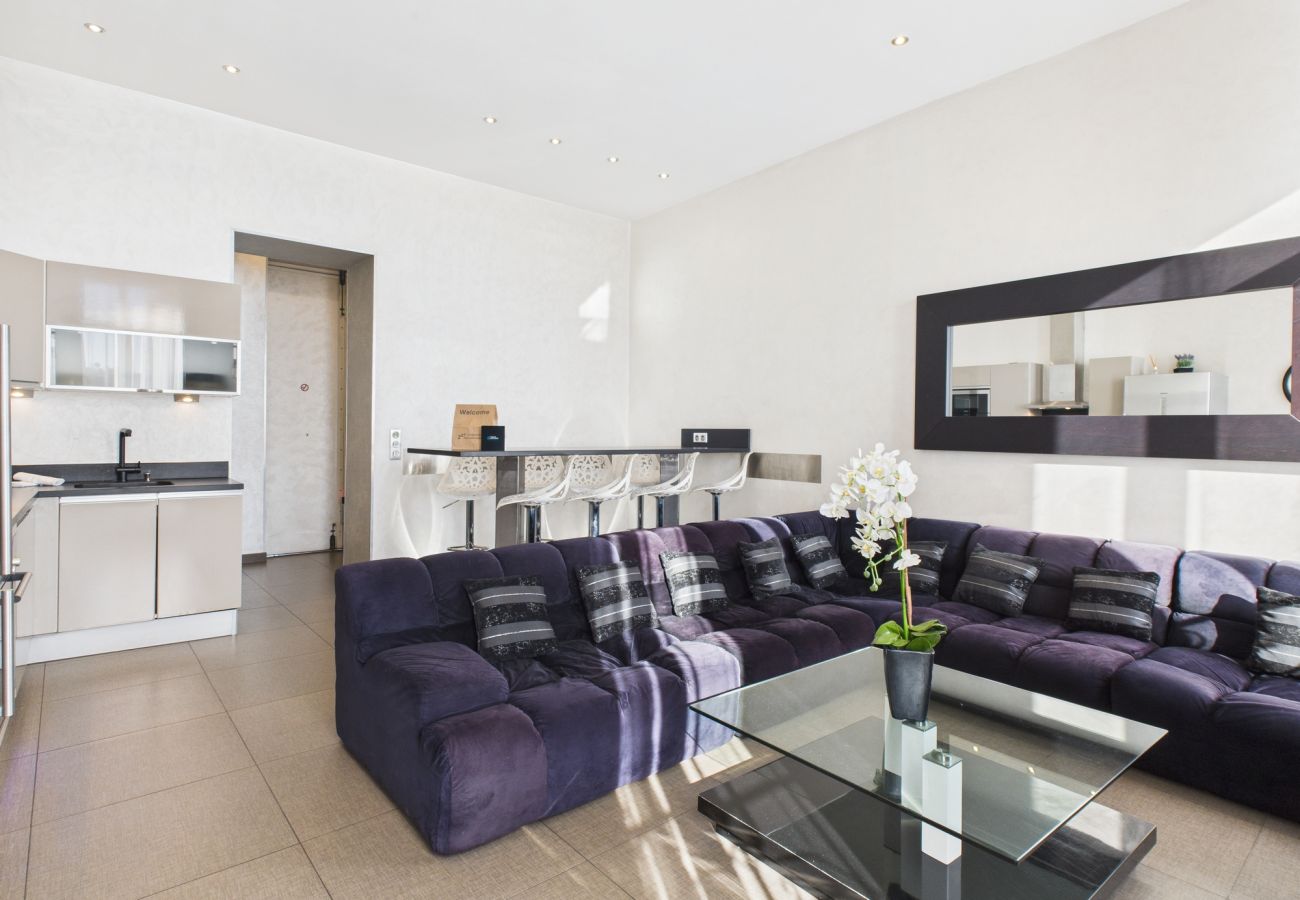 Appartement à Cannes - MODERN - Residence Du Louvre