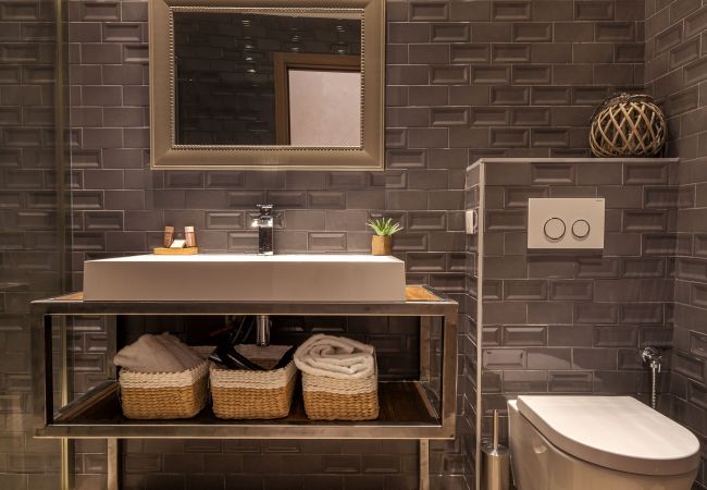 Appartement à Cannes - SKANDI - Residence Du Louvre Appartement à Cannes - SKANDI - Residence Du Louvre