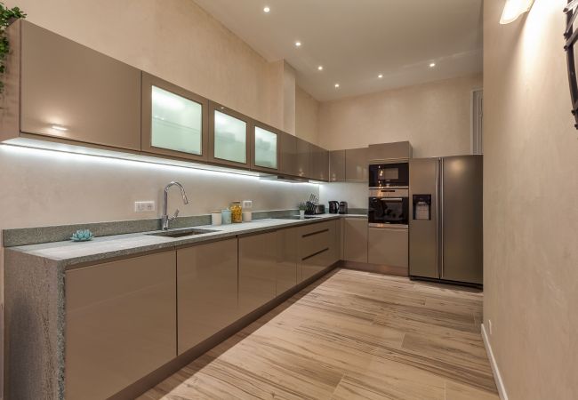 Appartement à Cannes - SKANDI - Residence Du Louvre Appartement à Cannes - SKANDI - Residence Du Louvre