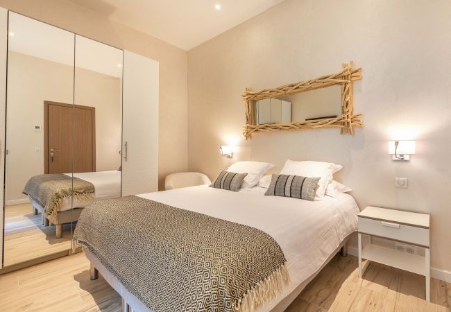 Appartement à Cannes - SKANDI - Residence Du Louvre Appartement à Cannes - SKANDI - Residence Du Louvre