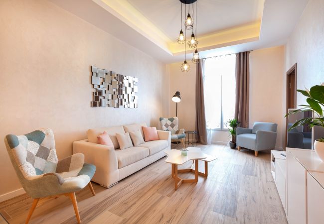 Appartement à Cannes - SKANDI - Residence Du Louvre Appartement à Cannes - SKANDI - Residence Du Louvre