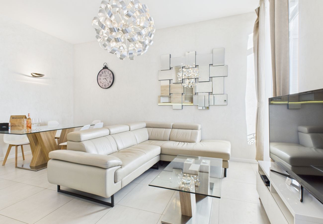 Appartement à Cannes - COSY - Residence Du Louvre