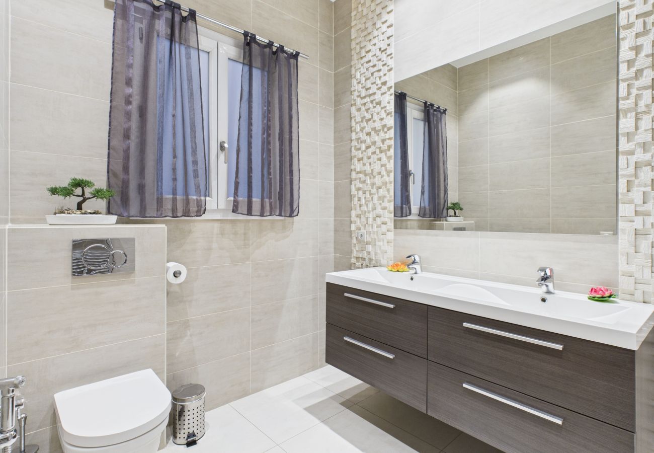 Appartement à Cannes - COSY - Residence Du Louvre