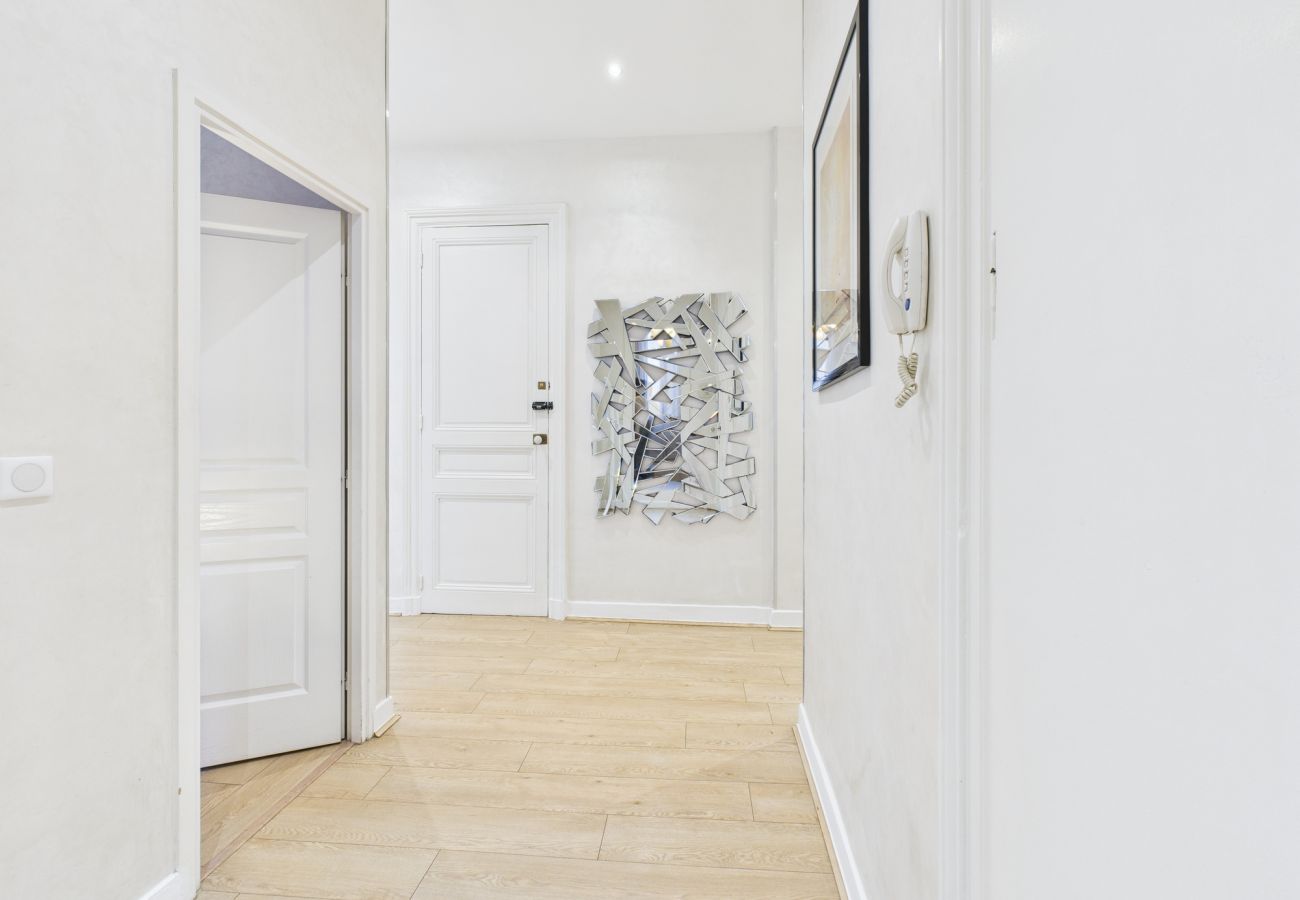 Appartement à Cannes - GARDEN PALACE - Residence Du Louvre