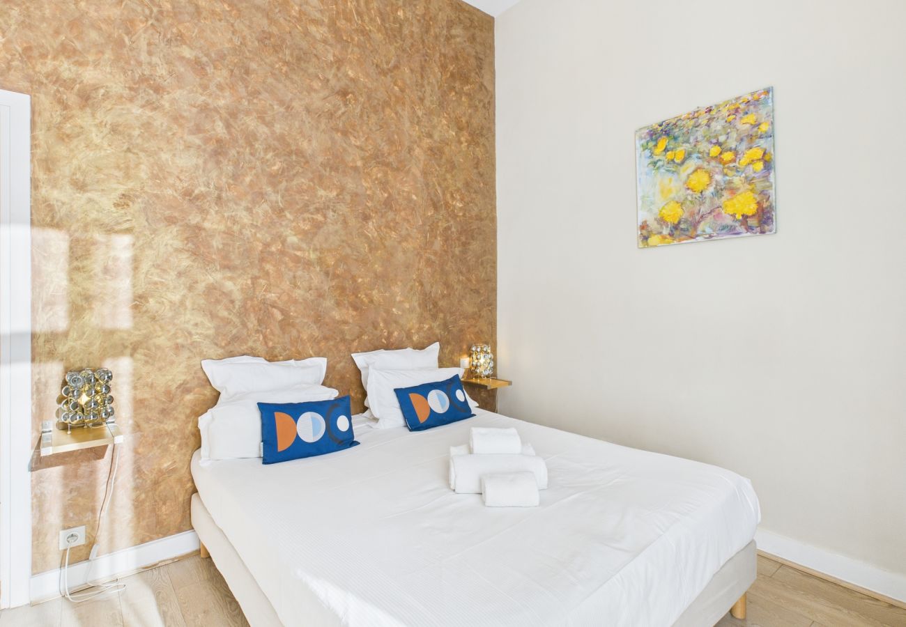 Appartement à Cannes - GARDEN PALACE - Residence Du Louvre