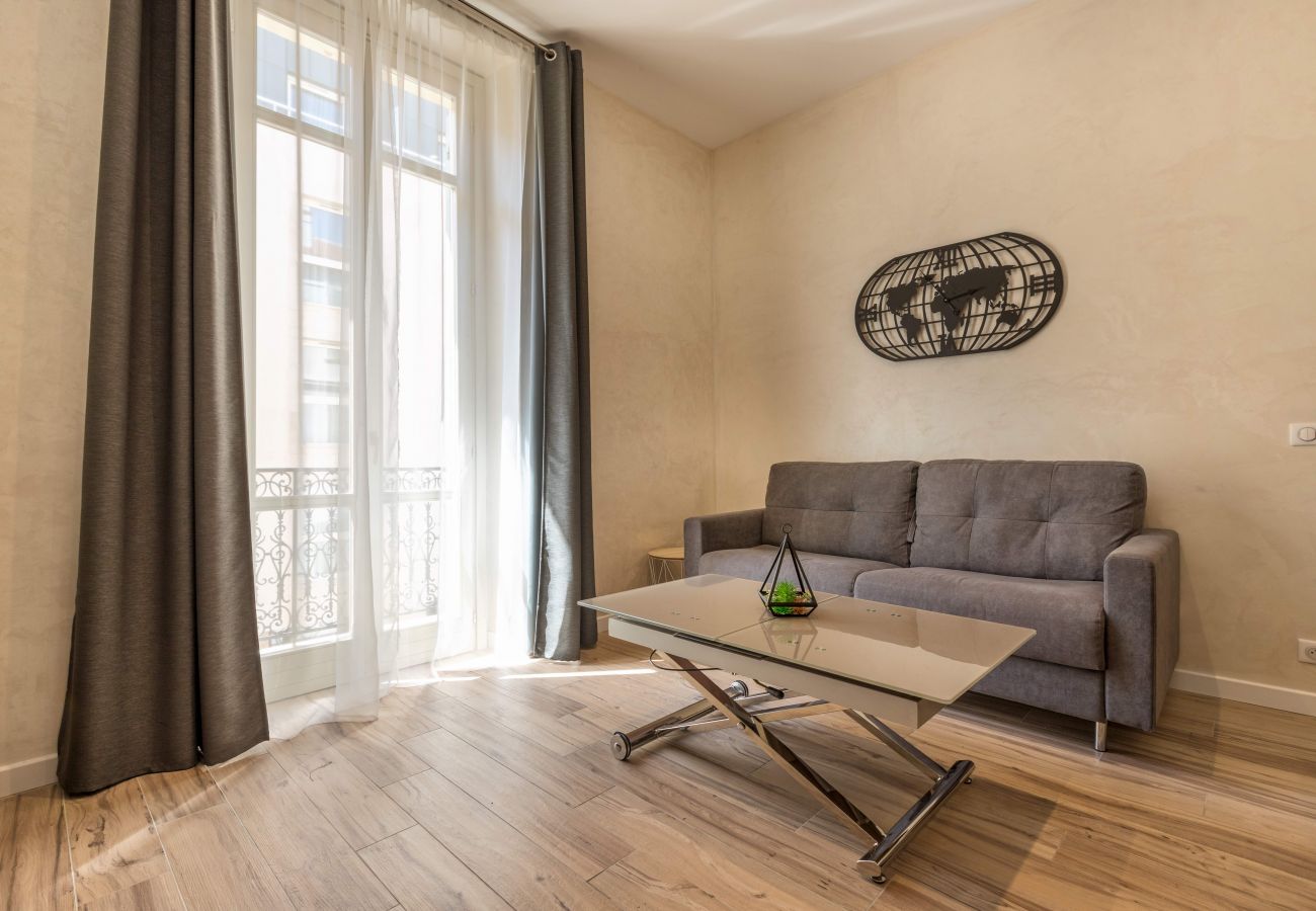 Appartement à Cannes - ZOLA - Residence Montaigne