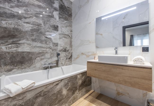 Appartement à Cannes - SAPHIR - Residence Topaze Appartement à Cannes - SAPHIR - Residence Topaze