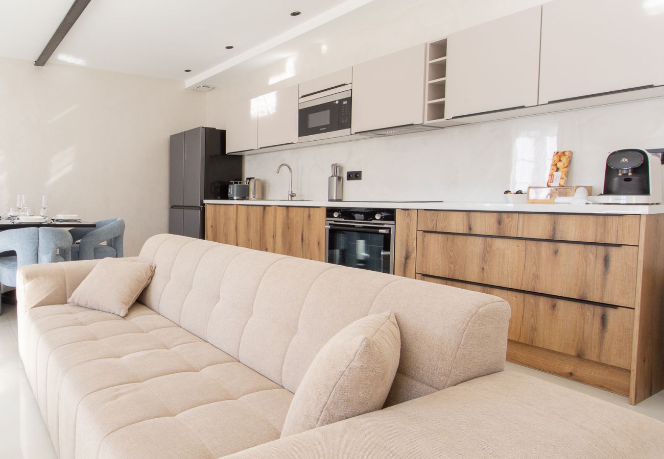 Appartement à Cannes - FREESIA - Residence 15 Antibes