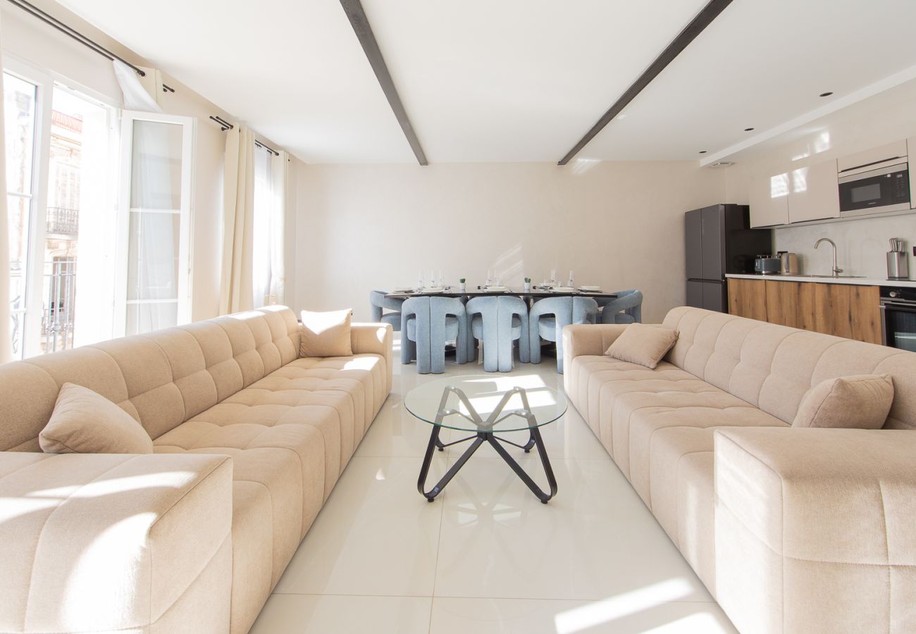 Appartement à Cannes - FREESIA - Residence 15 Antibes