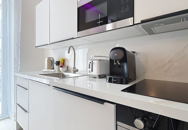 Appartement à Cannes - IRIS - Résidence 15 Antibes Appartement à Cannes - IRIS - Résidence 15 Antibes