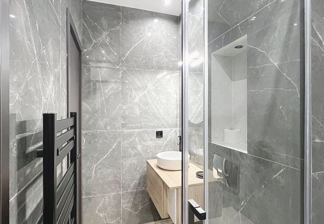 Appartement à Cannes - IRIS - Résidence 15 Antibes Appartement à Cannes - IRIS - Résidence 15 Antibes