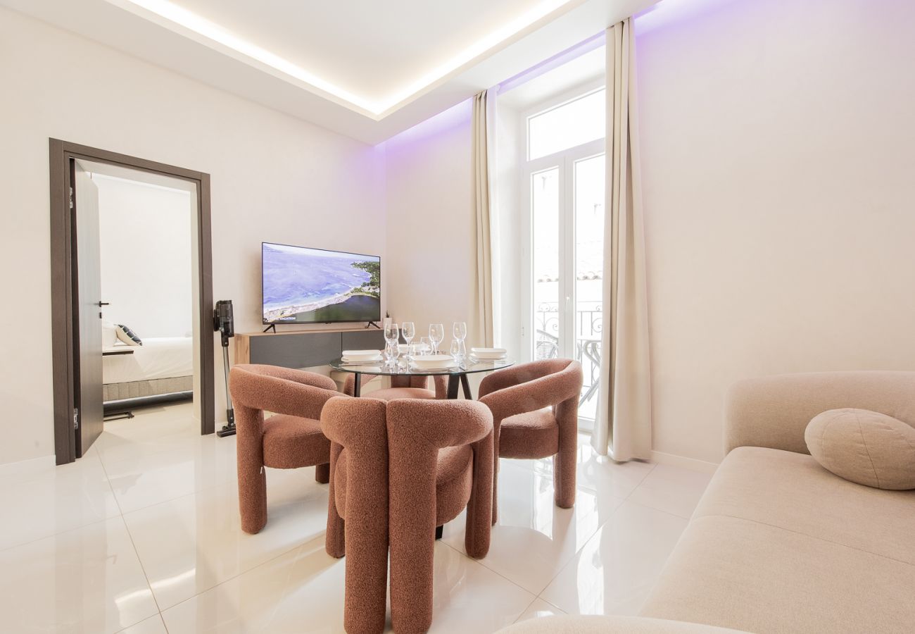 Appartement à Cannes - JASMIN - Résidence 15 Antibes