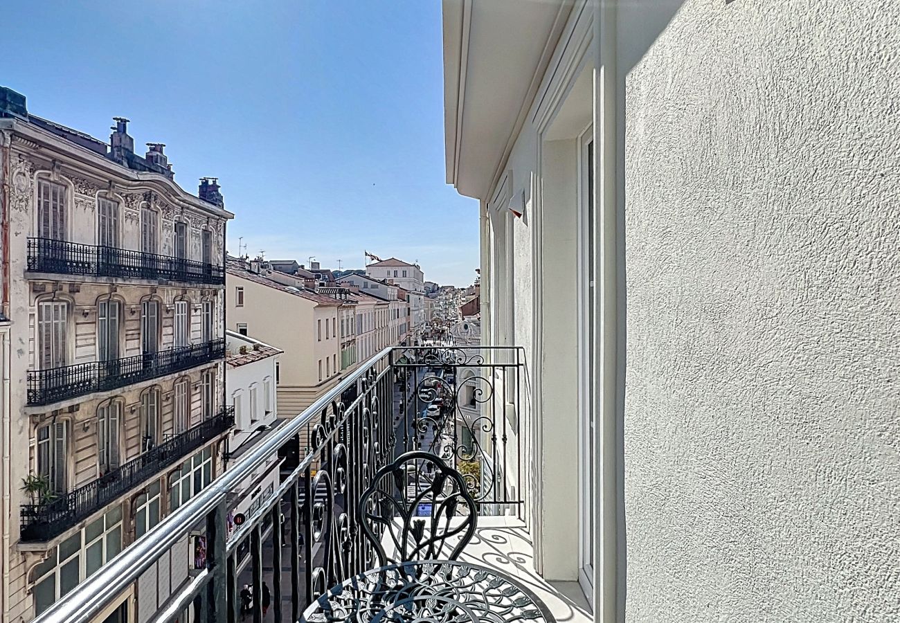 Appartement à Cannes - ROSE - Résidence 15 Antibes