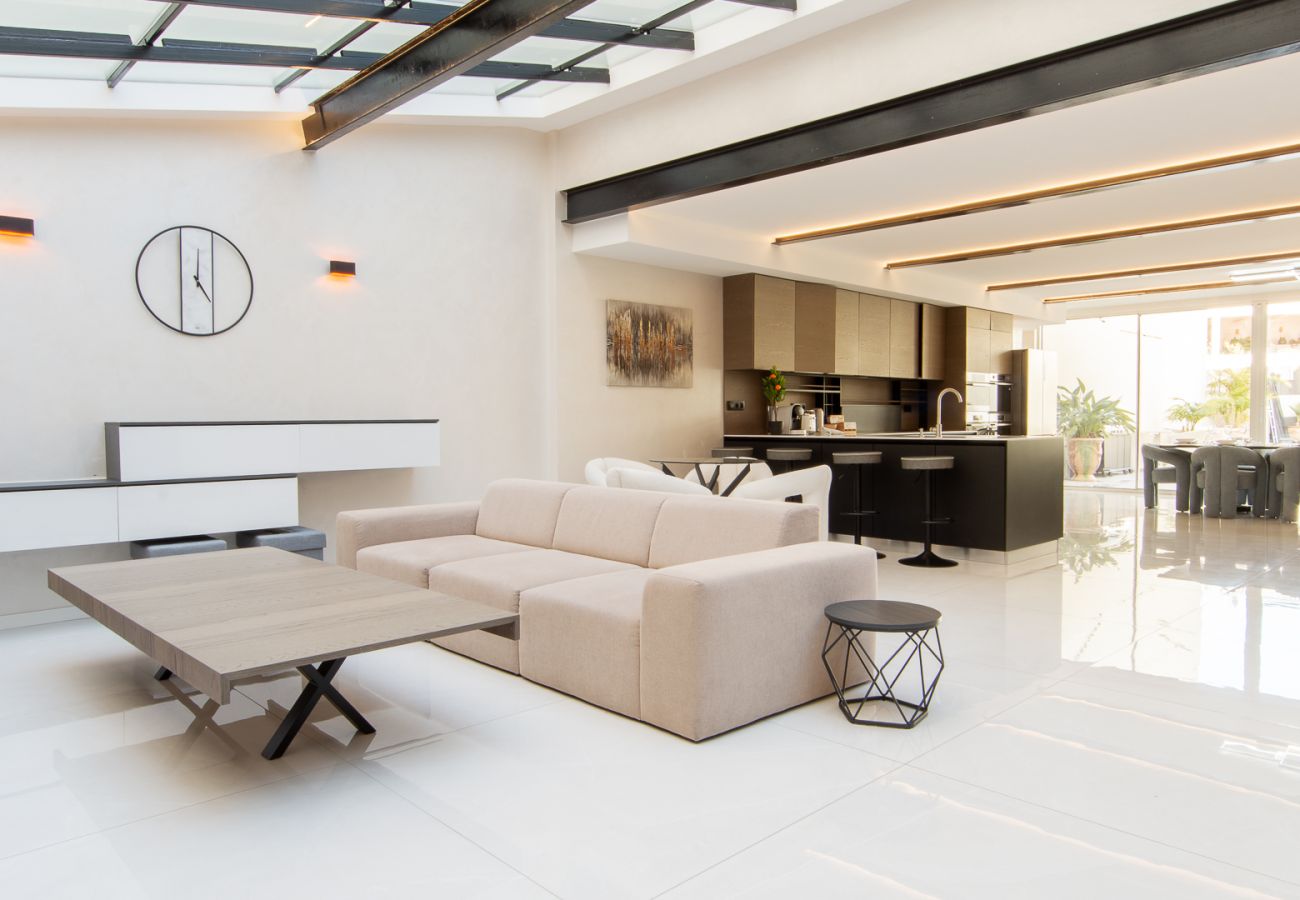 Appartement à Cannes - BLOOM - Residence 15 Antibes