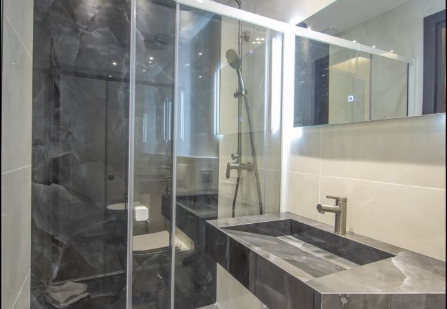 Appartement à Cannes - Suite ZETA - Hotel particulier Marceau Appartement à Cannes - Suite ZETA - Hotel particulier Marceau