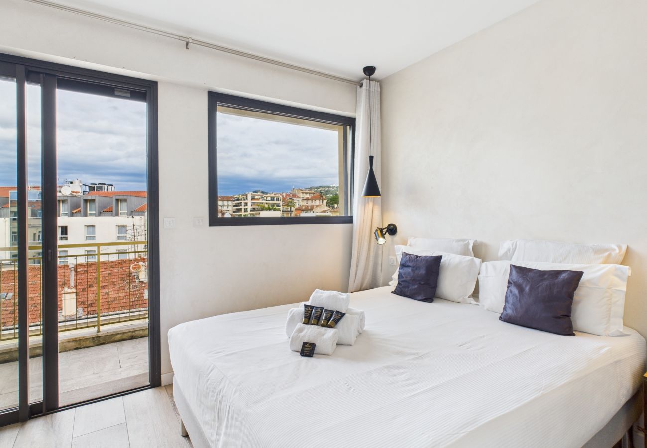 Apartment in Cannes - INDUS - Residence Le Provencal