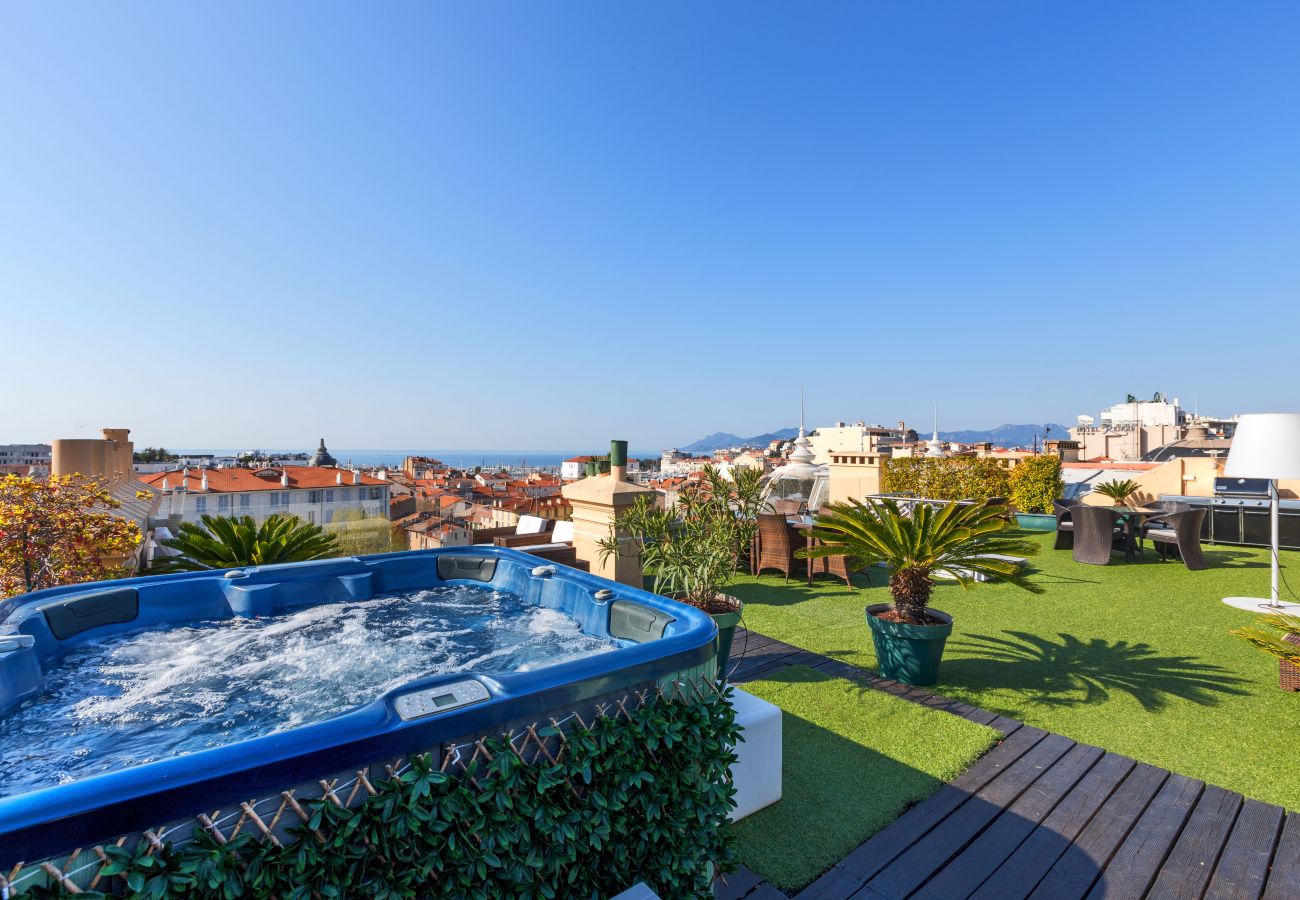 Apartment in Cannes - LUXURY - Residence Du Louvre