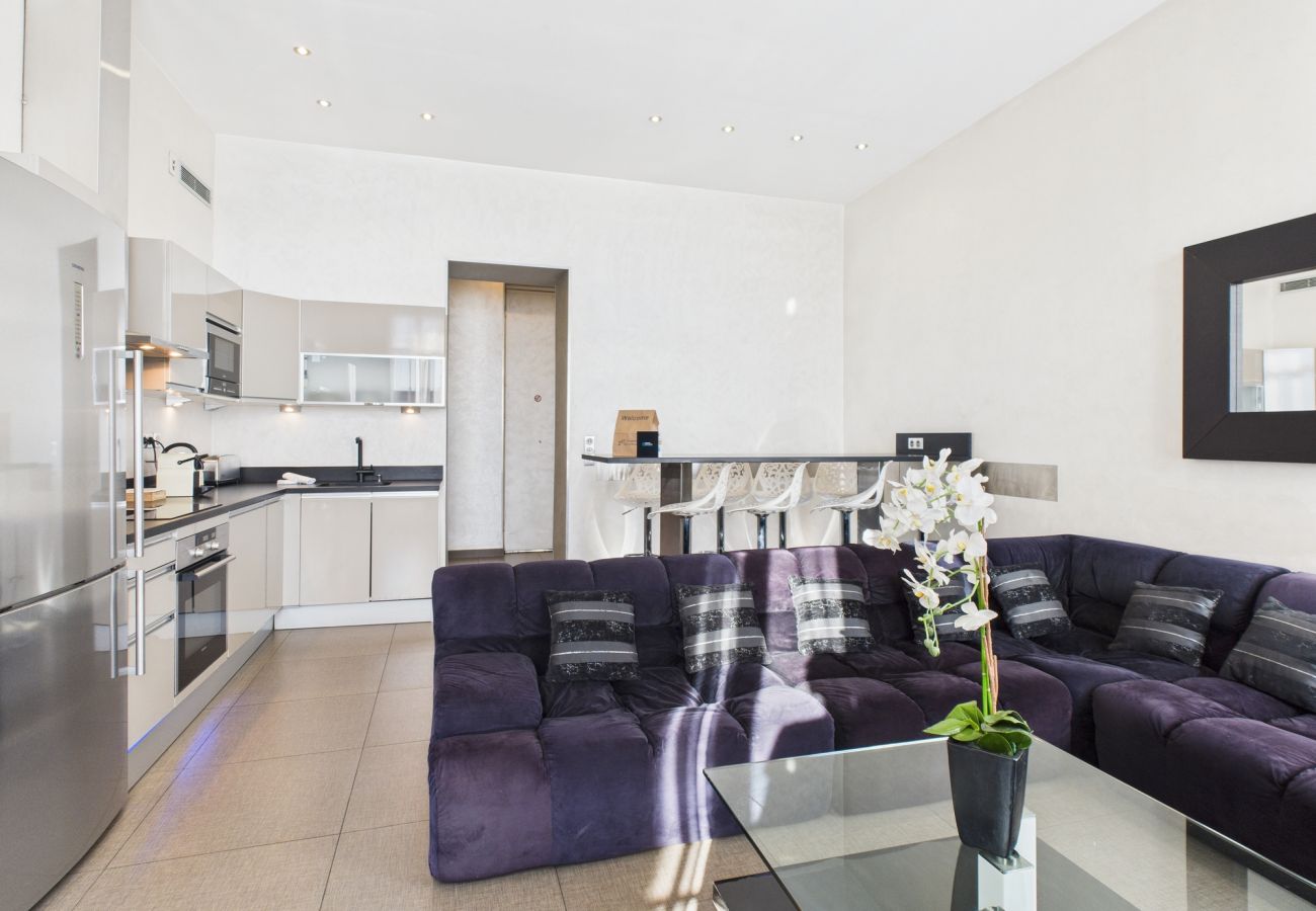 Apartment in Cannes - MODERN - Residence Du Louvre