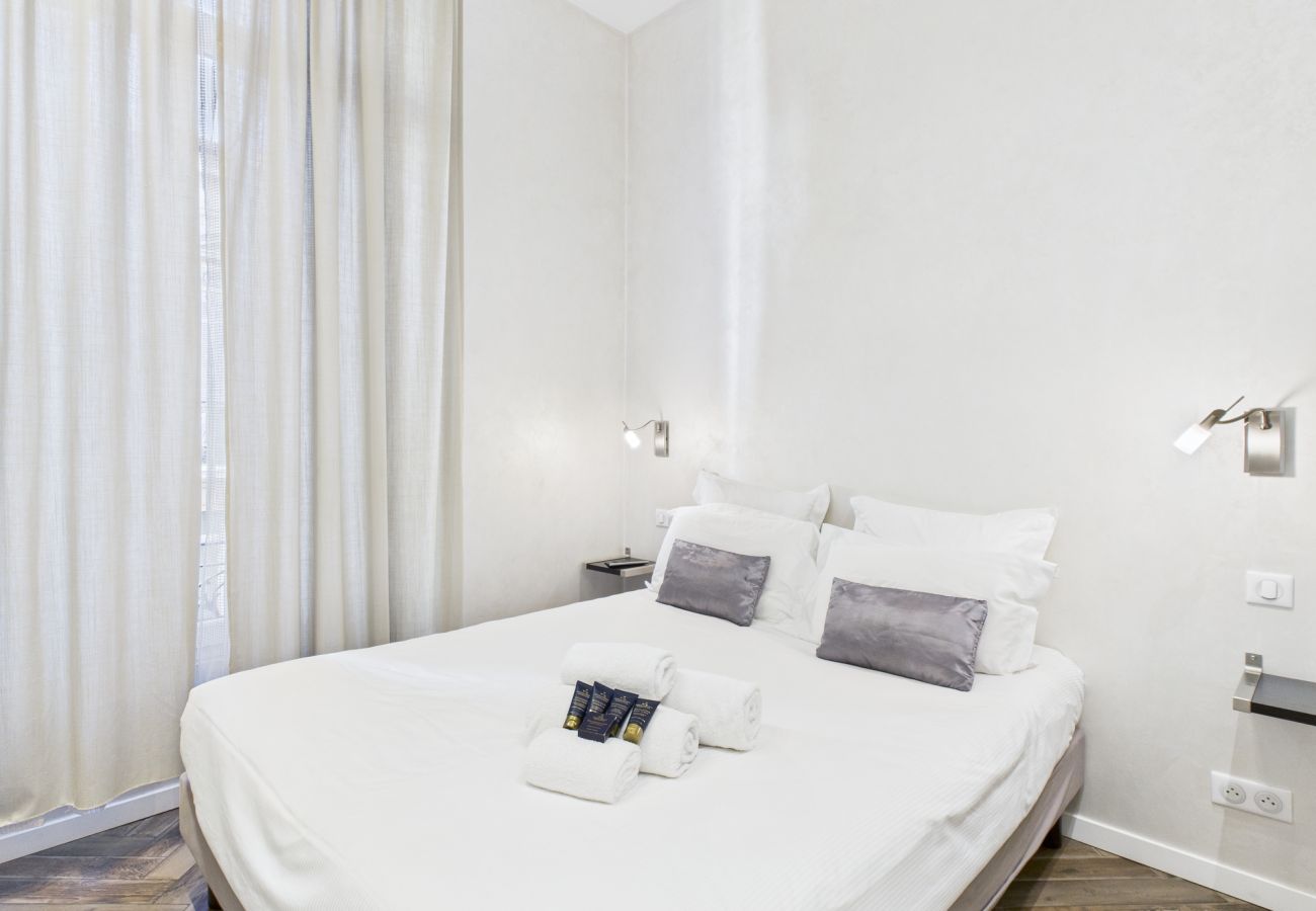 Apartment in Cannes - HAUSSMANN - Residence Du Louvre