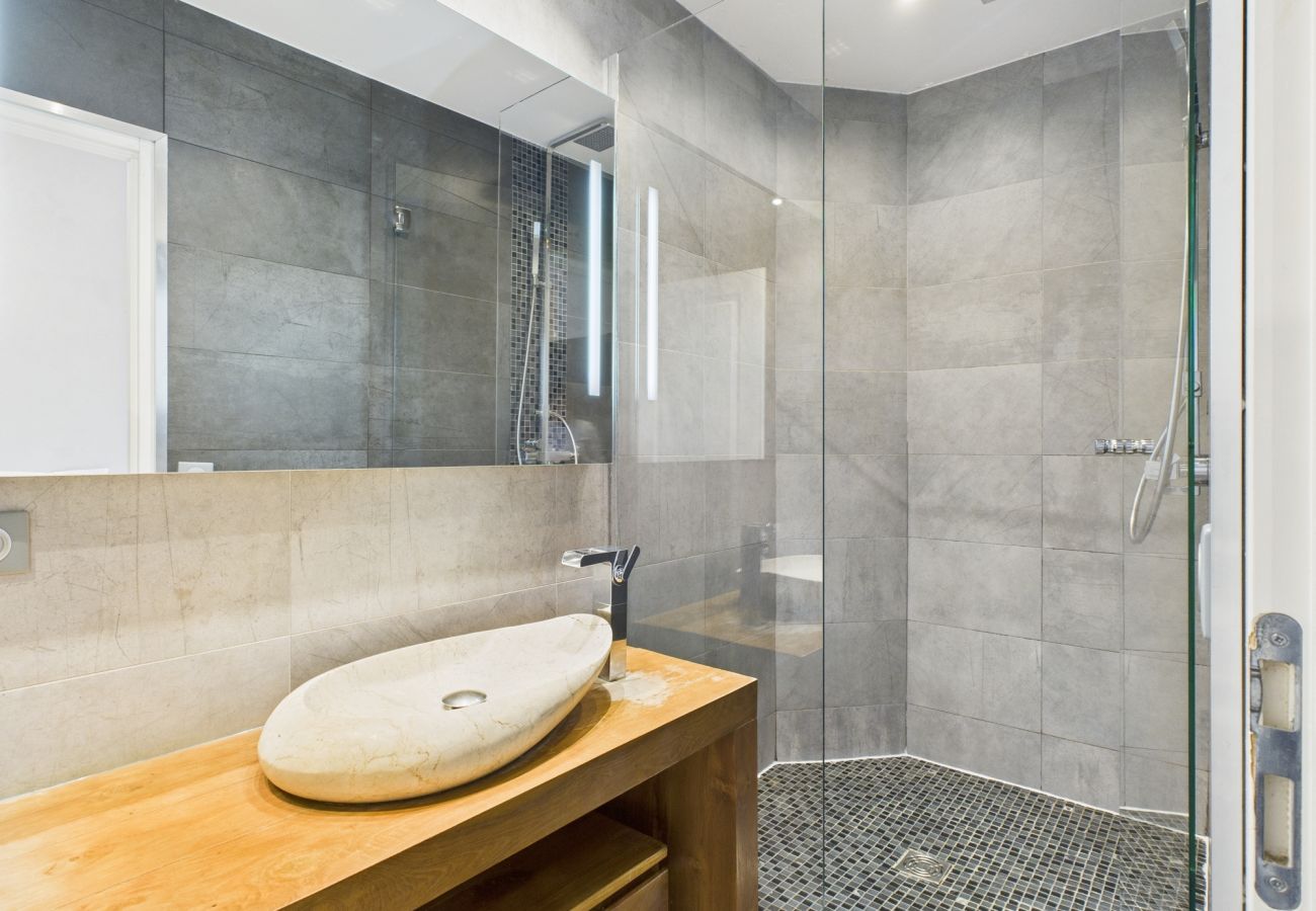 Apartment in Cannes - GARDEN PALACE - Residence Du Louvre