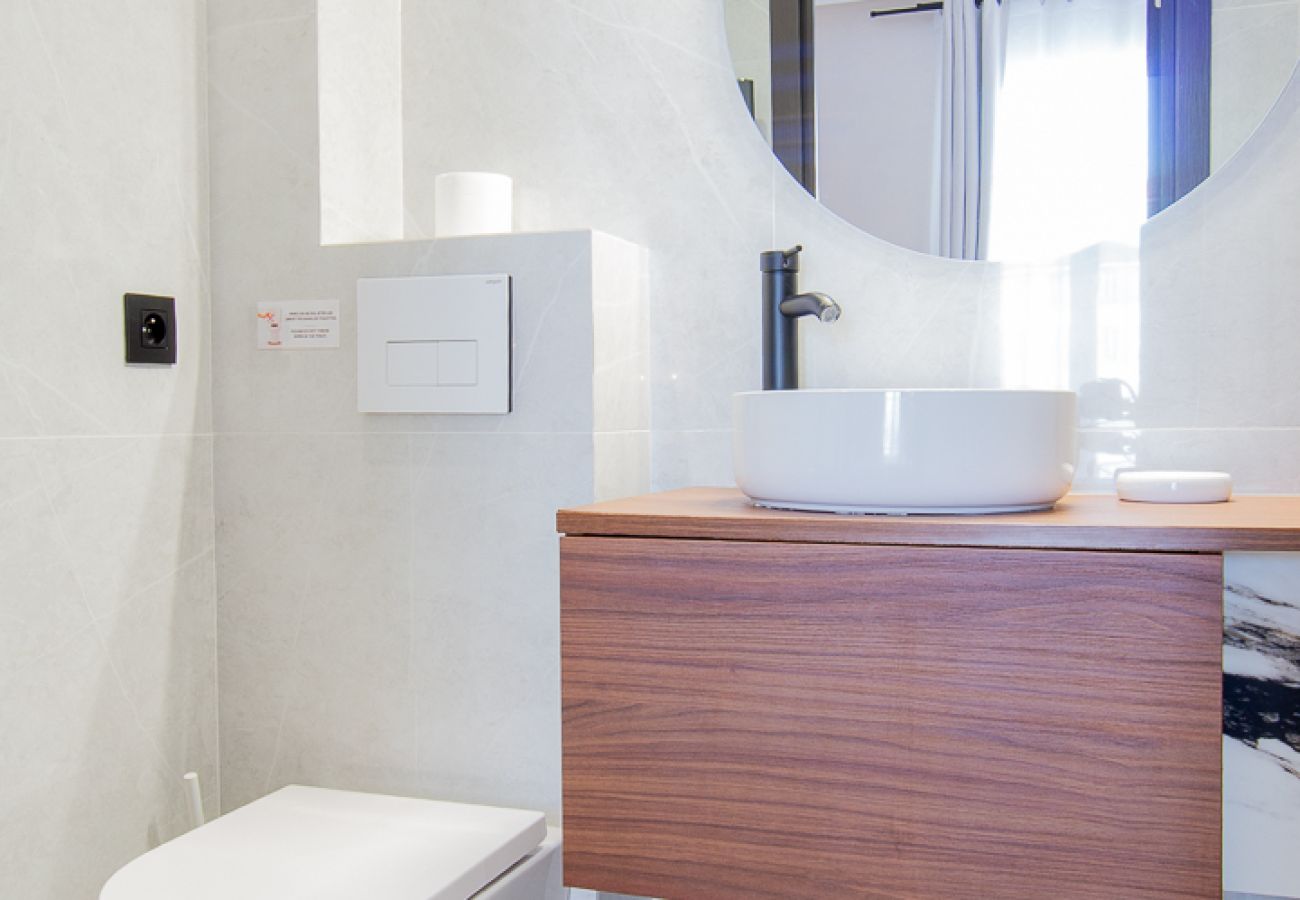 Apartment in Cannes - FREESIA - Residence 15 Antibes