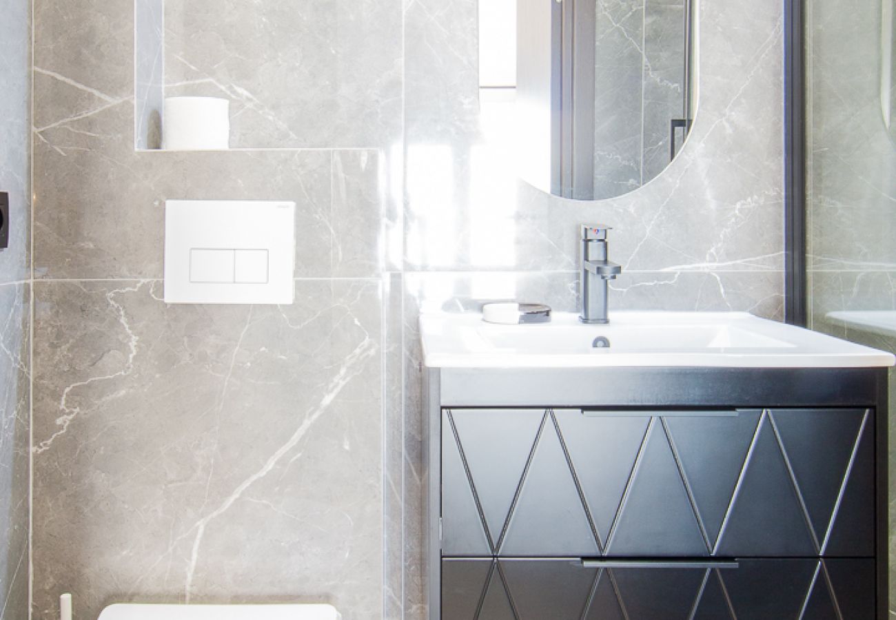 Apartment in Cannes - CALLA - Résidence 15 Antibes