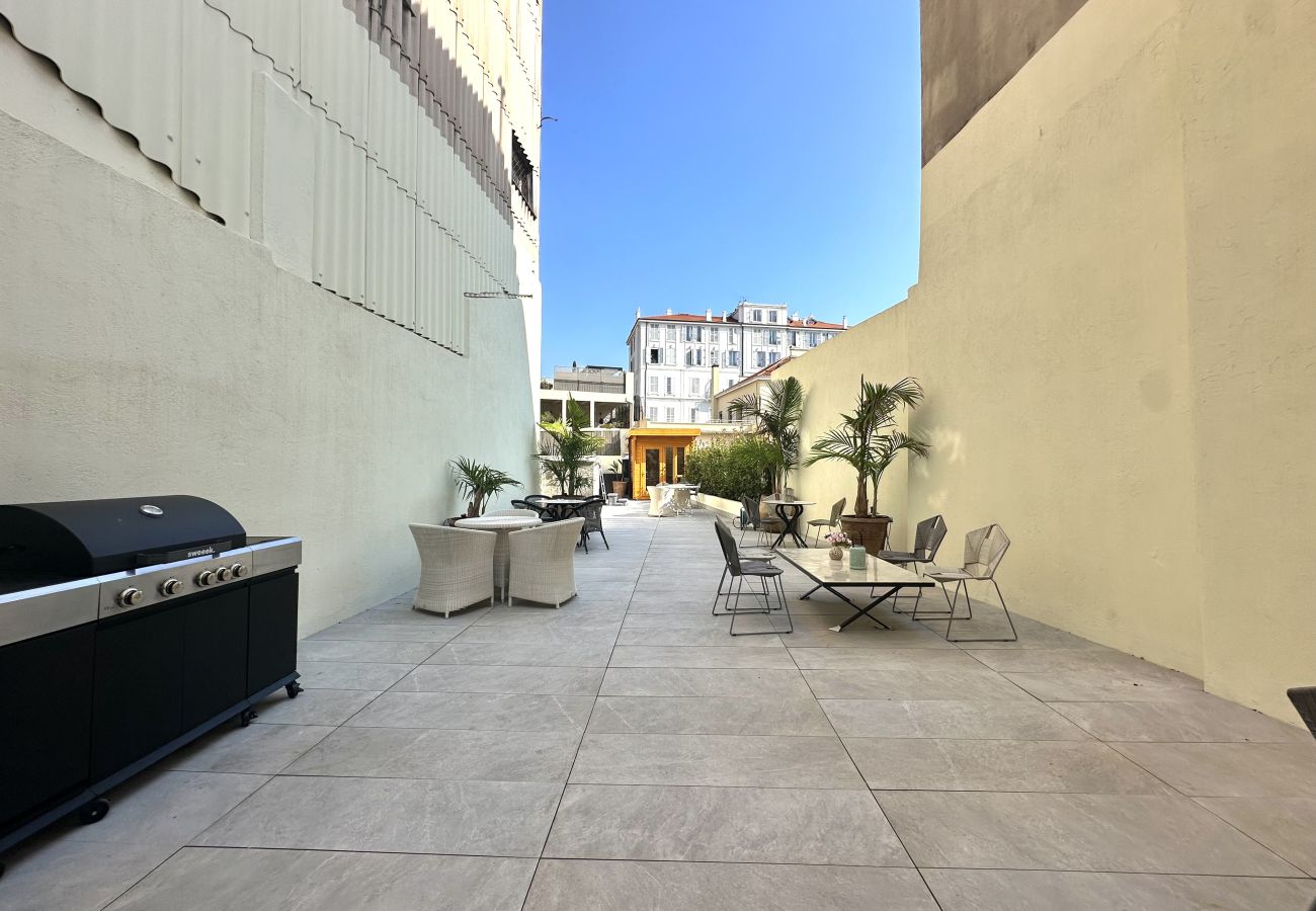 Apartment in Cannes - BLOOM - Residence 15 Antibes