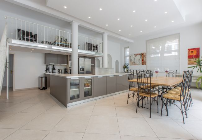 Apartment in Cannes - 5 chambres - Loft - Villa Antoine Apartment in Cannes - 5 chambres - Loft - Villa Antoine