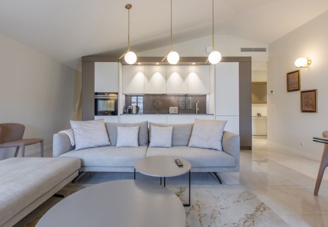 Apartment in Cannes - 3 chambres - Villa Antoine Apartment in Cannes - 3 chambres - Villa Antoine