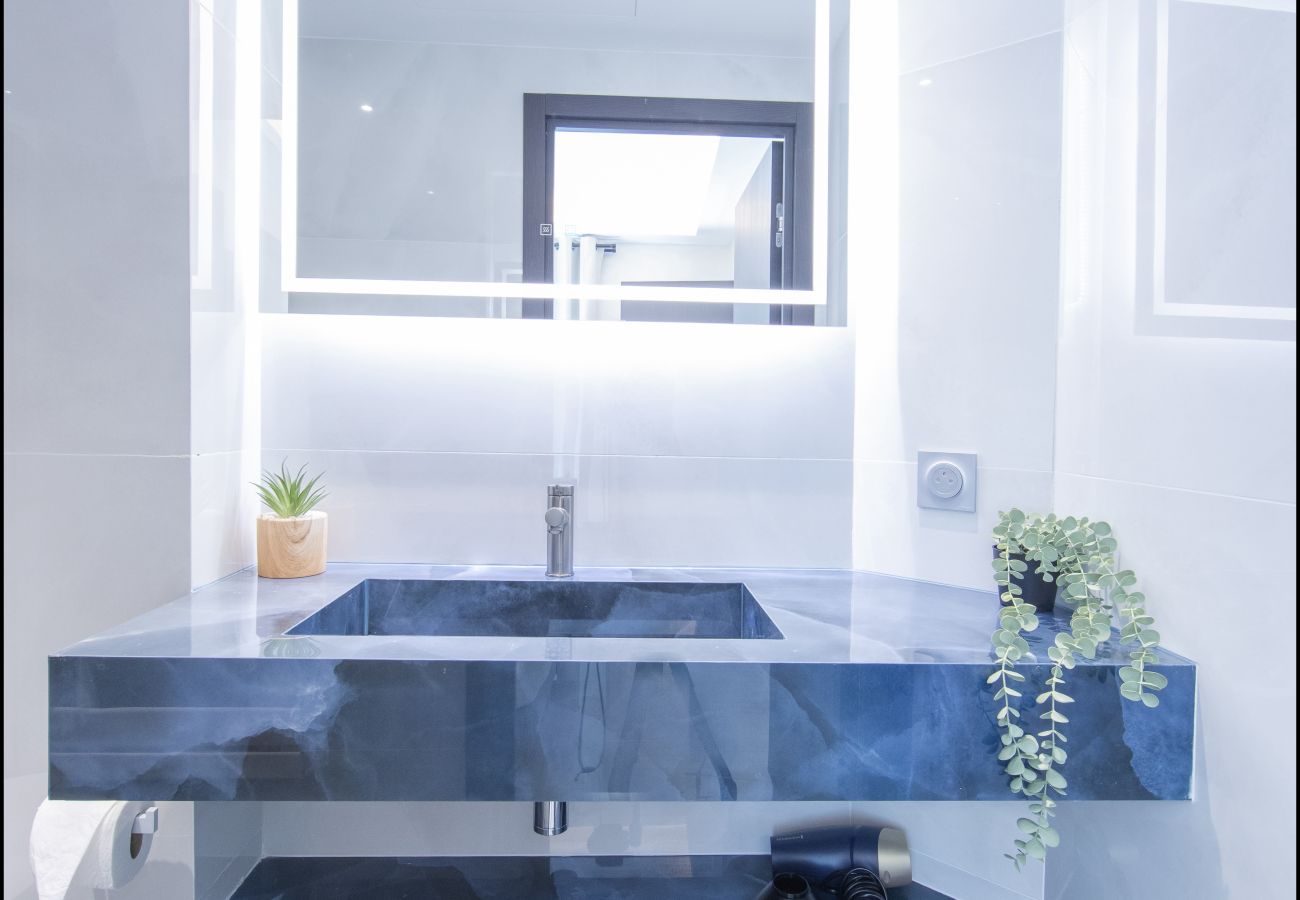 House in Cannes - Suite OMEGA - Hotel particulier Marceau