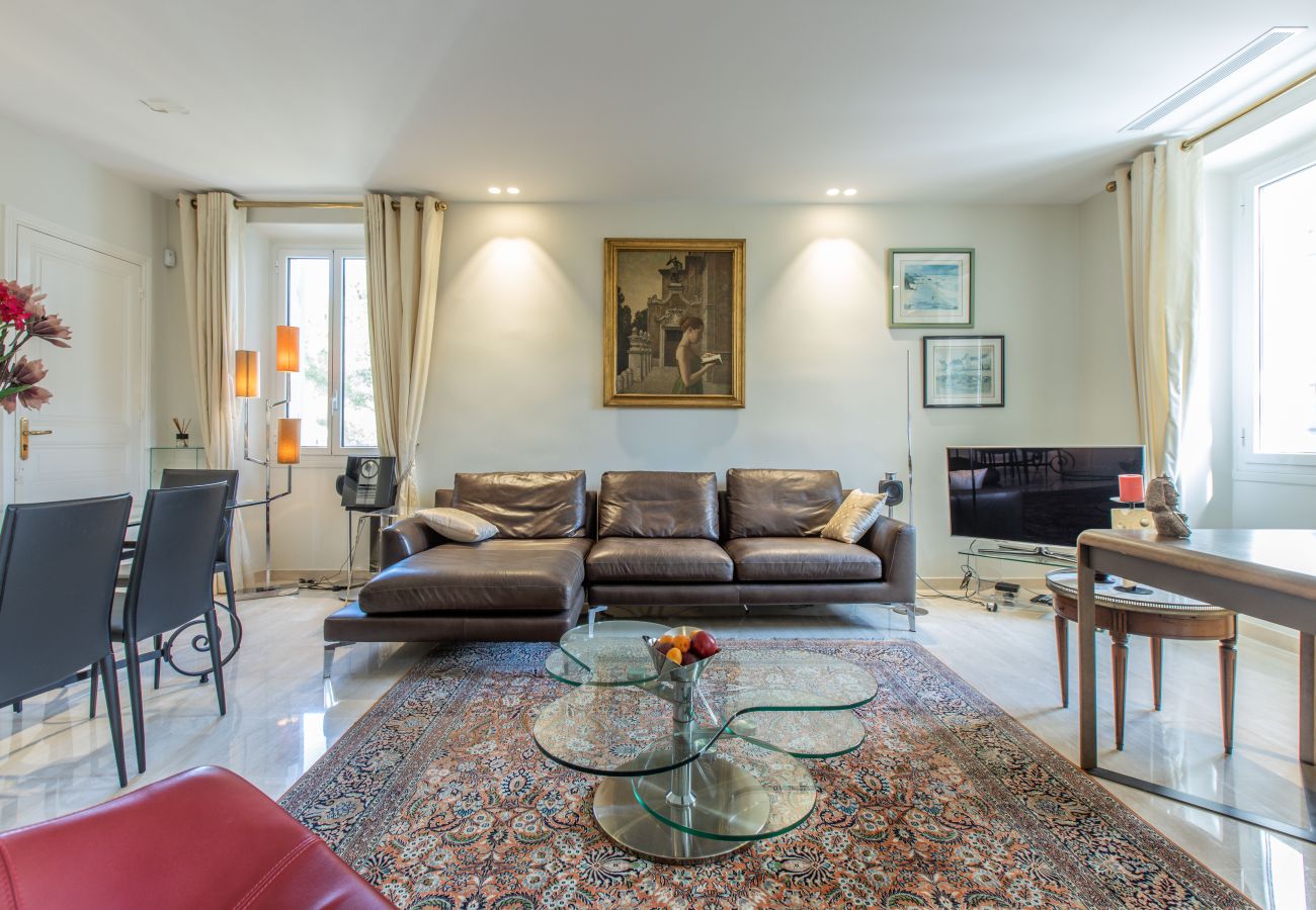 Apartment in Cannes - 2 chambres - Villa Antoine
